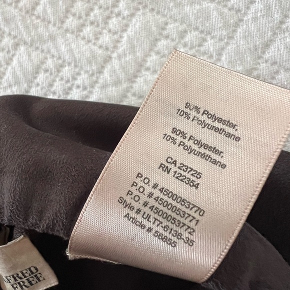 Wilfred Aritzia Suede Leggings - Picture 7 of 7